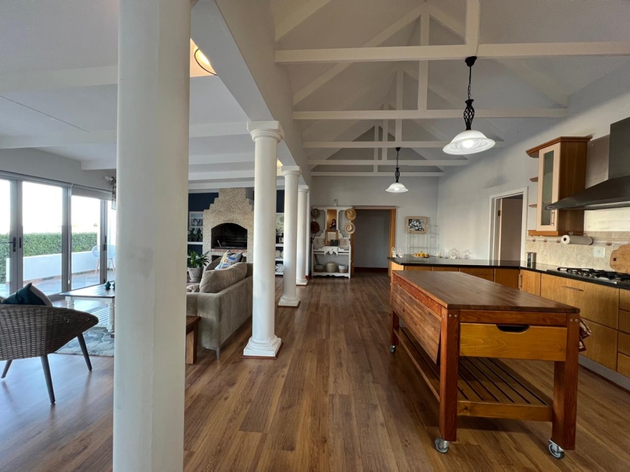 3 Bedroom Property for Sale in Stilbaai Wes Western Cape
